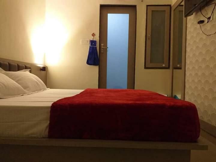 Hotel Diamond Castle Pāli Eksteriør billede